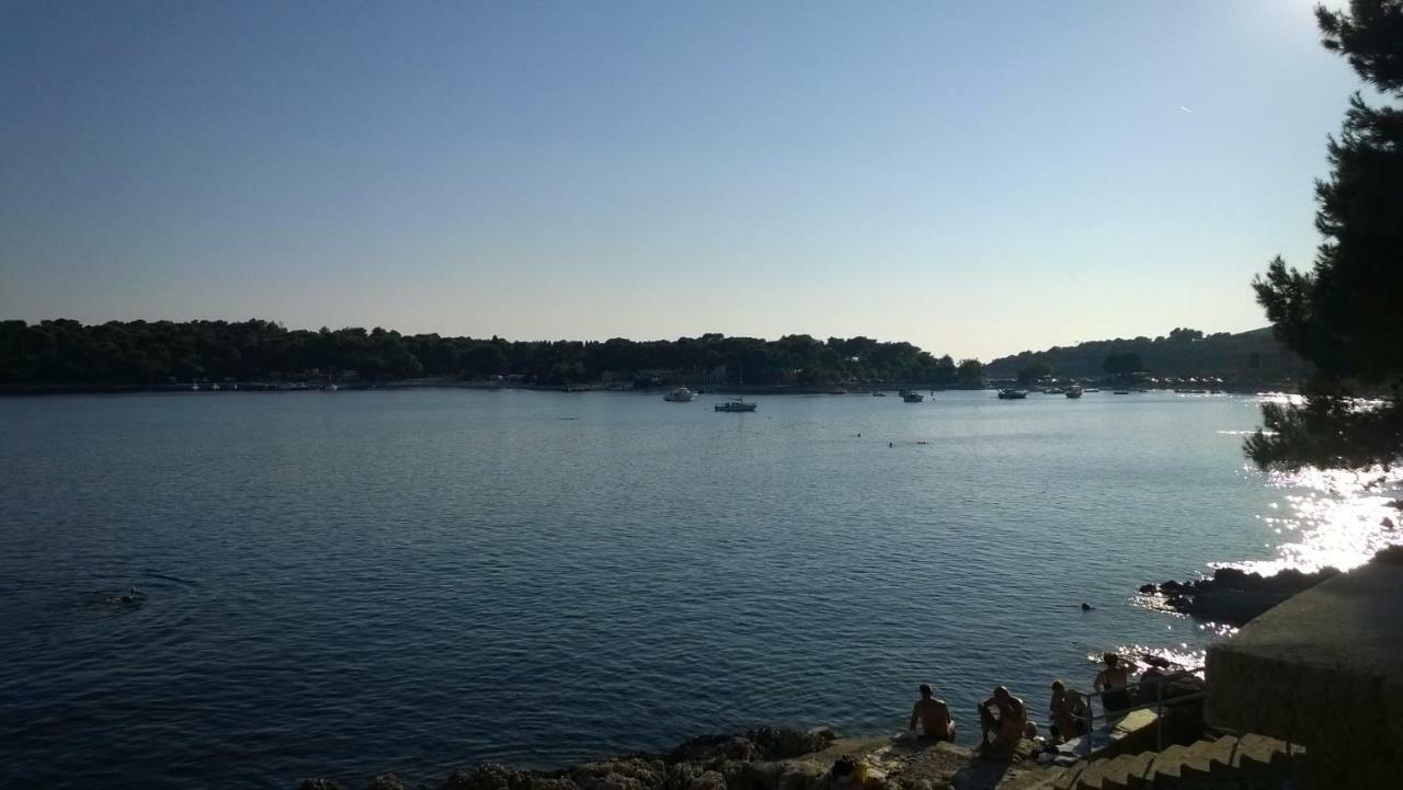 Mare Azzurro Apartments Pula Exteriör bild